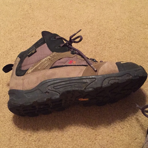 Men’s Garmont Hiking Boots Size 10.5 Steeltoe - Picture 2 of 4